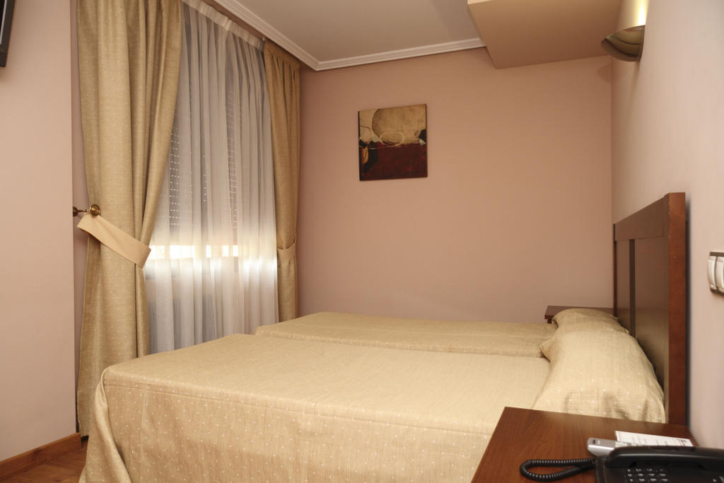 Hotel Restaurante Casa Pipo Tuña Εξωτερικό φωτογραφία