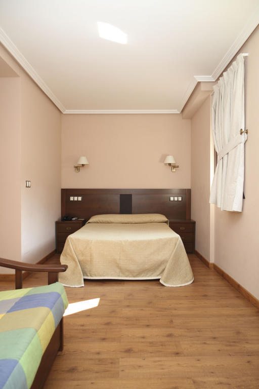 Hotel Restaurante Casa Pipo Tuña Δωμάτιο φωτογραφία