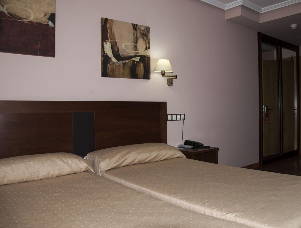 Hotel Restaurante Casa Pipo Tuña Δωμάτιο φωτογραφία