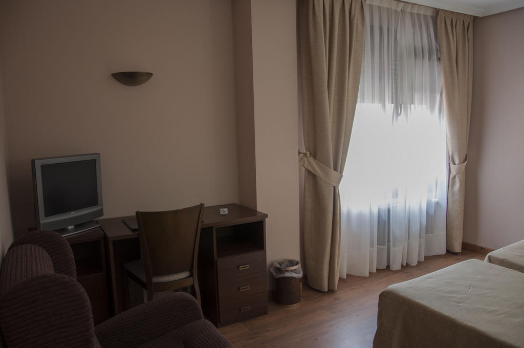 Hotel Restaurante Casa Pipo Tuña Δωμάτιο φωτογραφία