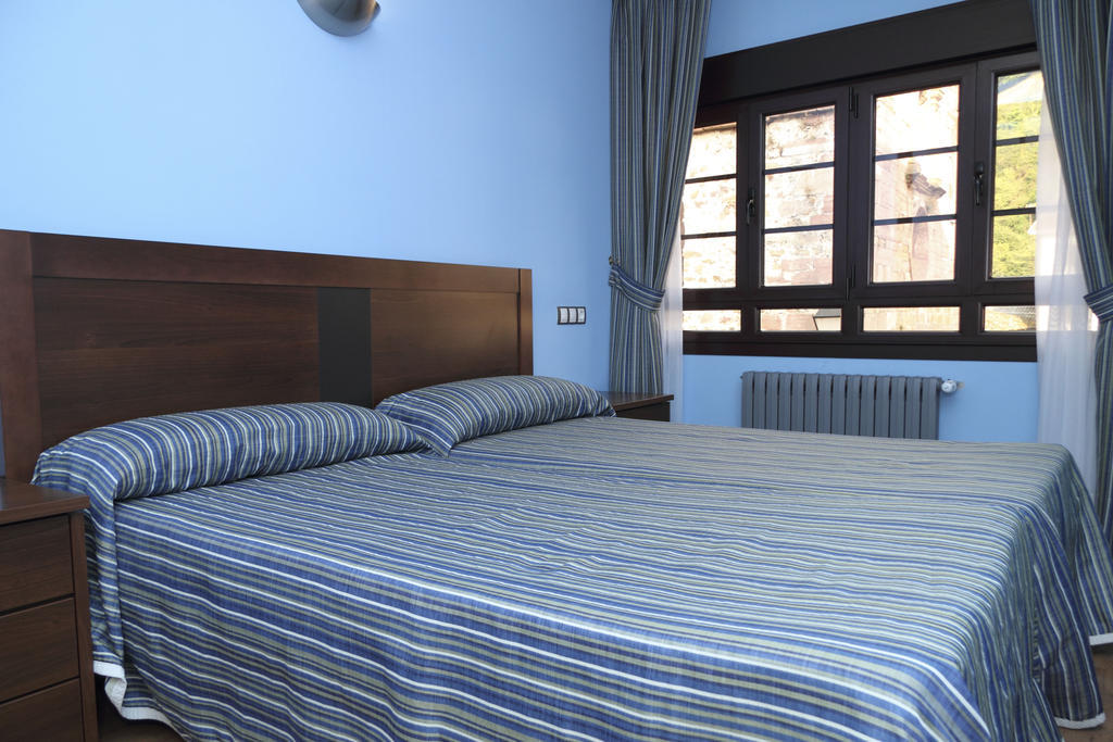 Hotel Restaurante Casa Pipo Tuña Εξωτερικό φωτογραφία
