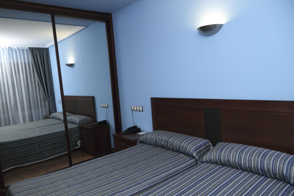 Hotel Restaurante Casa Pipo Tuña Εξωτερικό φωτογραφία
